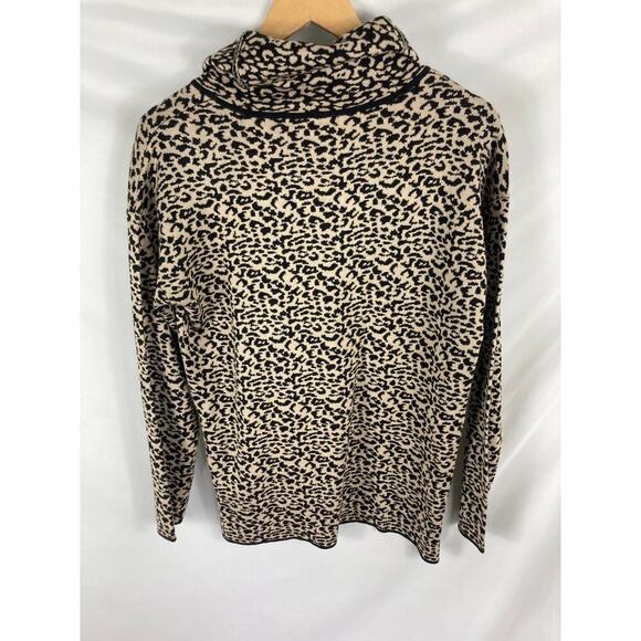 Calvin Klein Animal Print Mock Neck Sweater Size Small - Picture 8 of 8